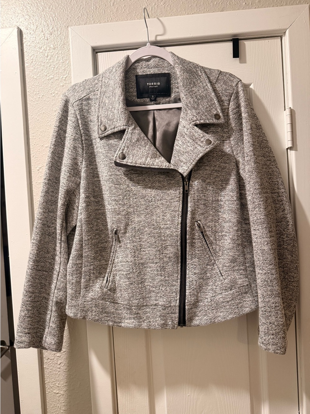 Torrid 2X moto jacket cropped